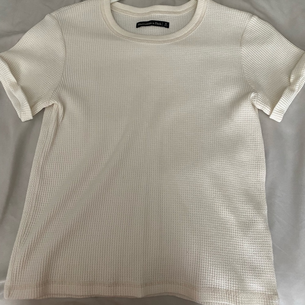 Abercrombie white/cream waffle knit tshirt